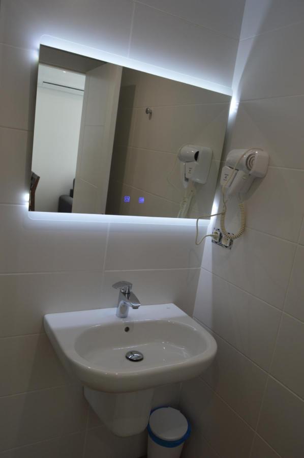 Apartamentos El Beyu Onís Buitenkant foto